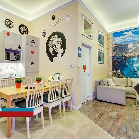 Little Americas Main Street Apartments Budapeşte Dış mekan fotoğraf