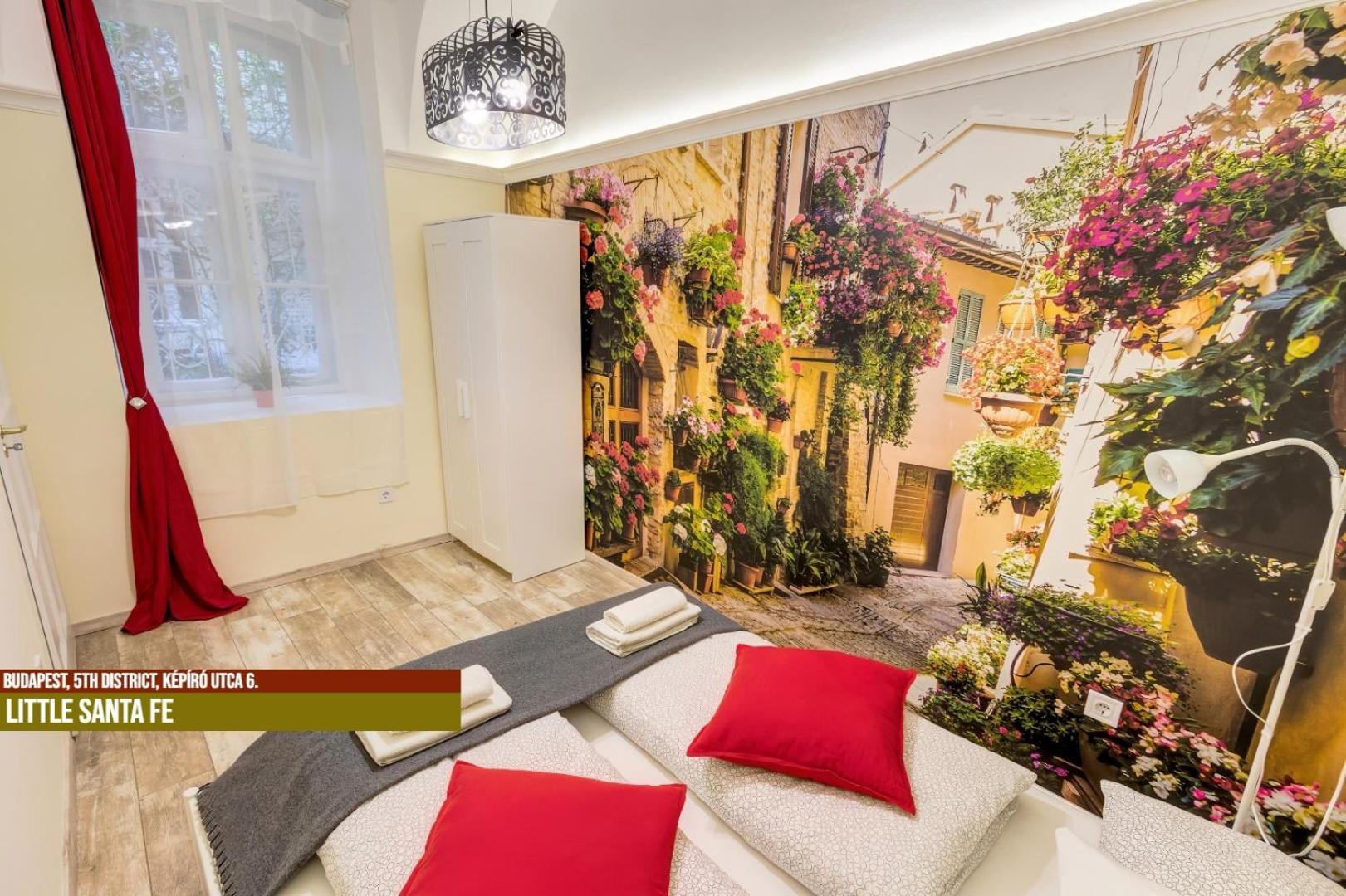 Little Americas Main Street Apartments Budapeşte Dış mekan fotoğraf
