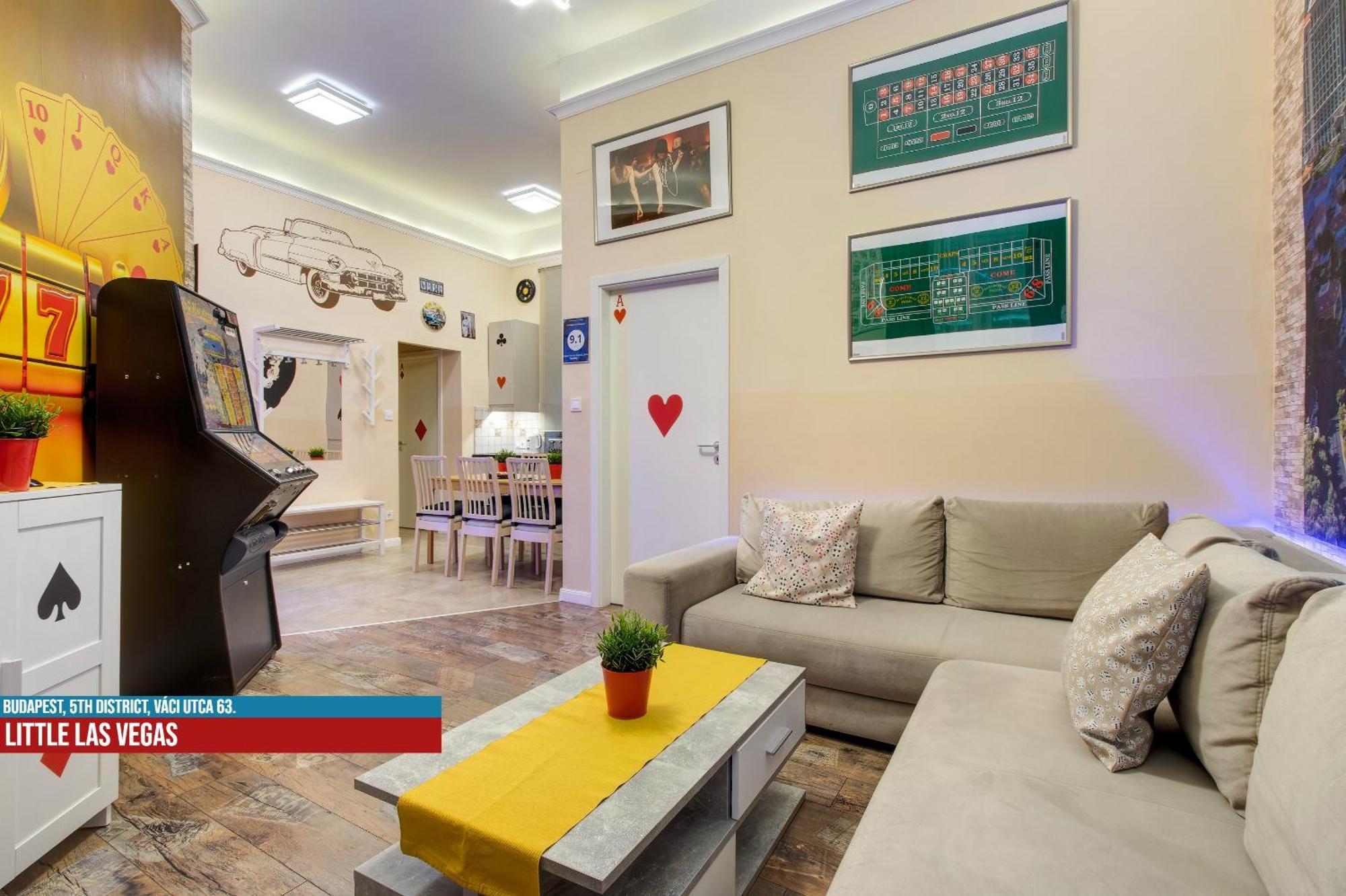 Little Americas Main Street Apartments Budapeşte Dış mekan fotoğraf