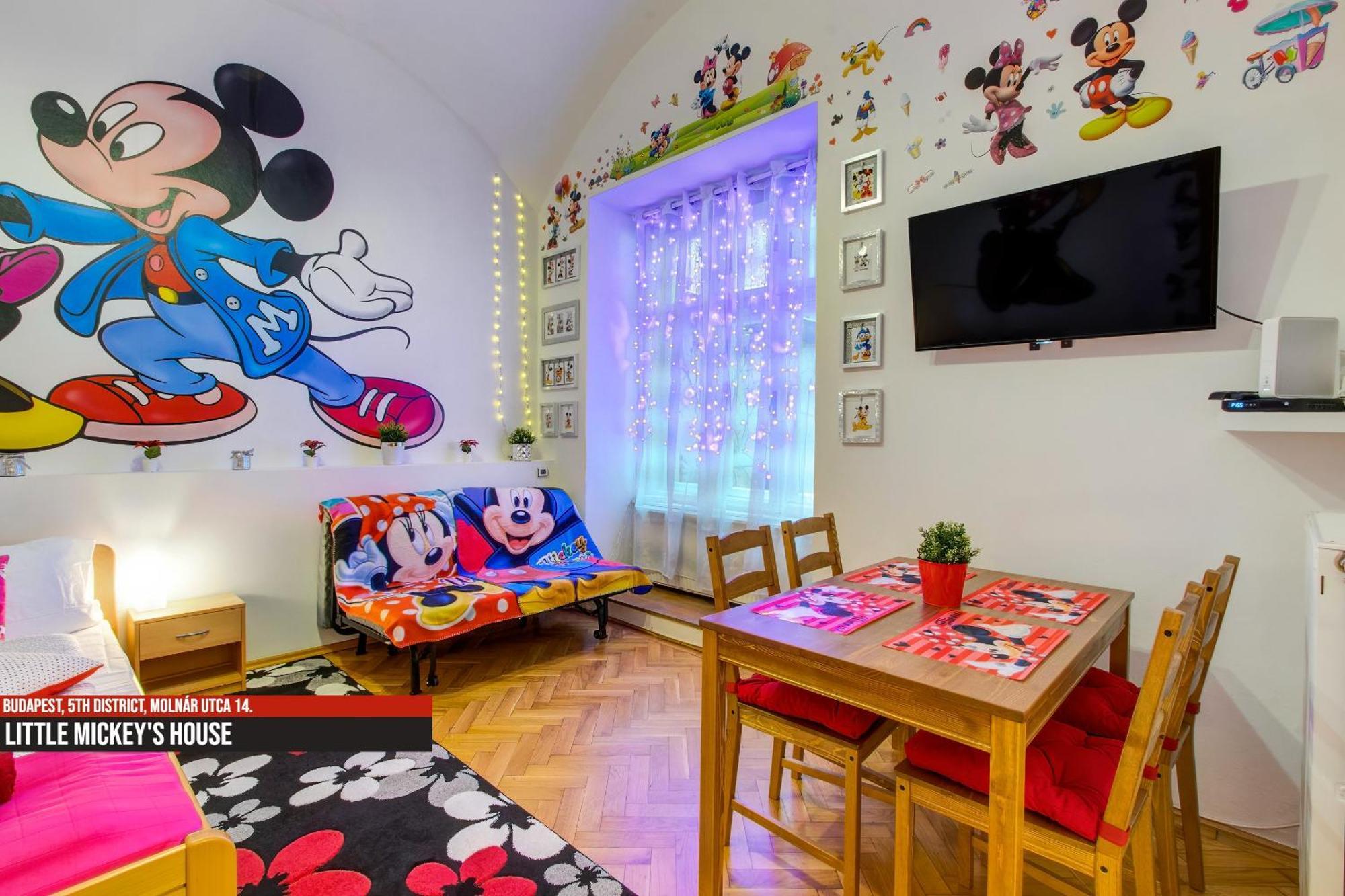 Little Americas Main Street Apartments Budapeşte Dış mekan fotoğraf