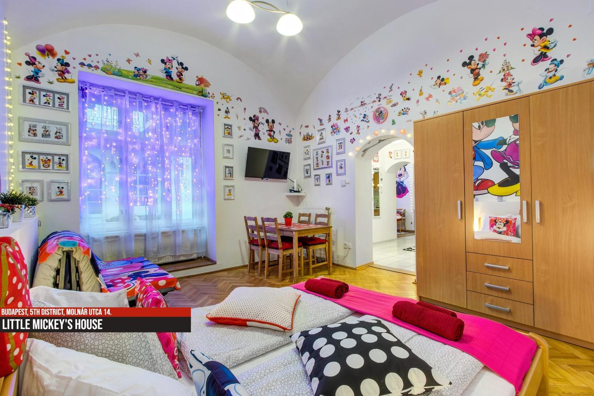Little Americas Main Street Apartments Budapeşte Dış mekan fotoğraf