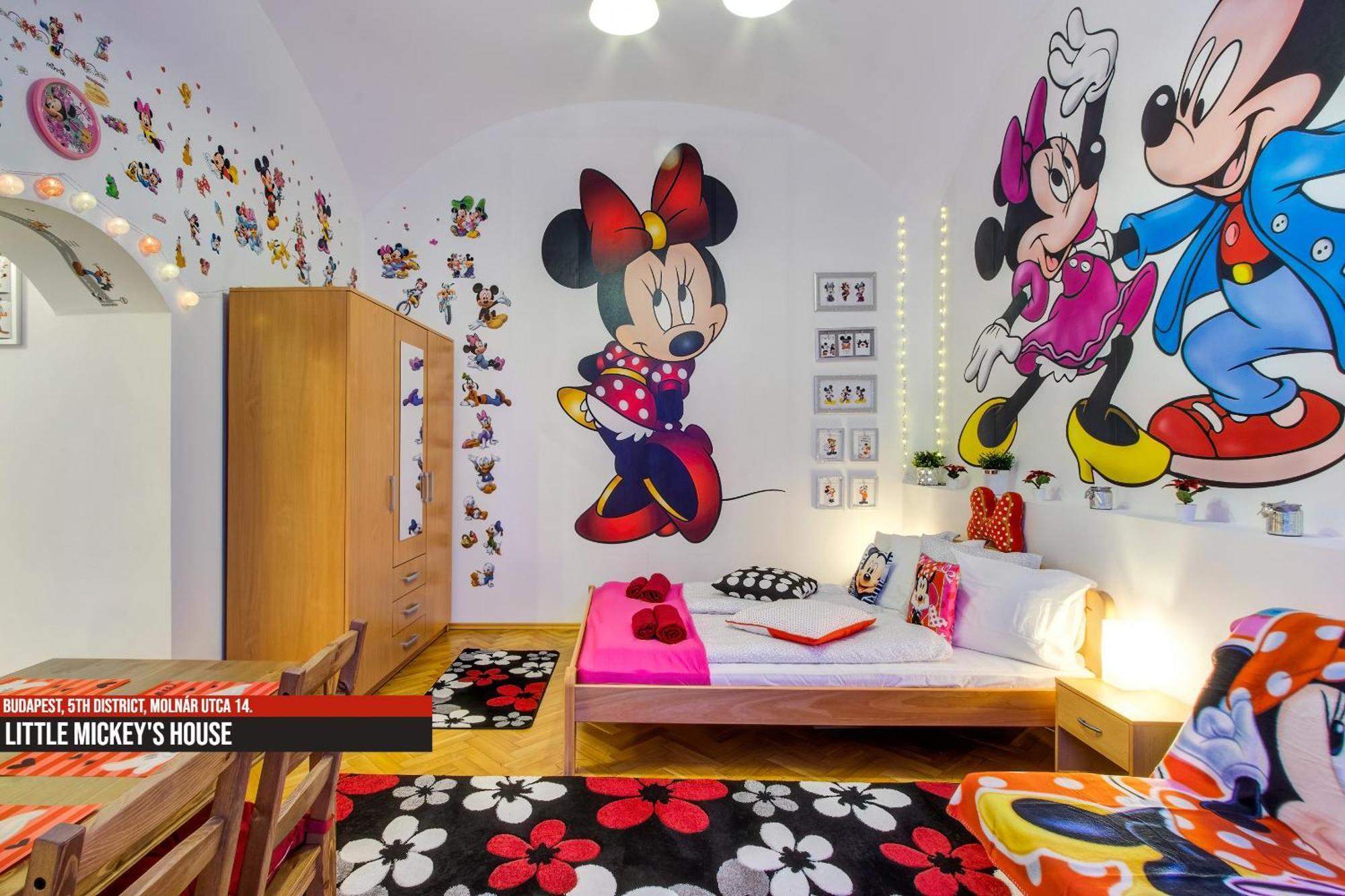 Little Americas Main Street Apartments Budapeşte Dış mekan fotoğraf